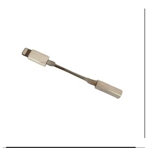 Apple MMX62FE/A Lightning to 3.5mm Headphone Jack Adapter‎